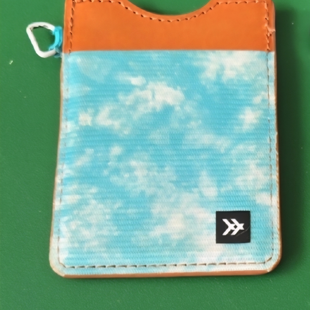 Thread Vertical Wallet Card Holder Teal Green Haze and Tan